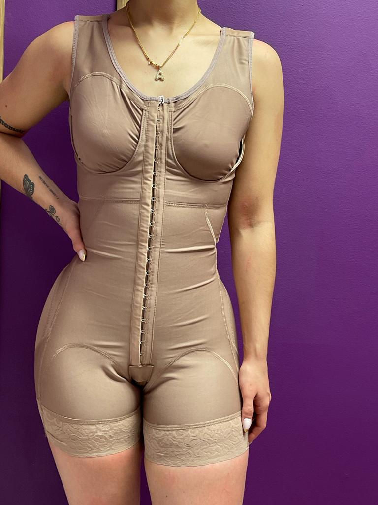 Engineered Lace Bodysuit | Jumpsuits | Women | Emilio Cavallini